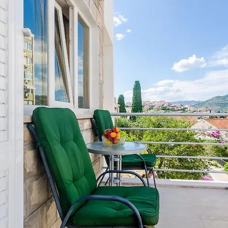 & V&m Guest house 4*