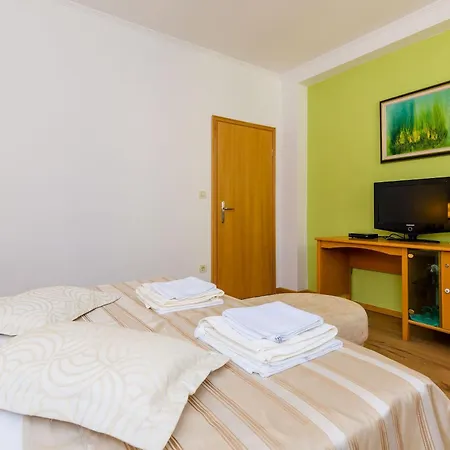 & V&m 4* Дубровник